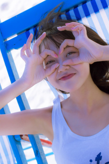 黄允材